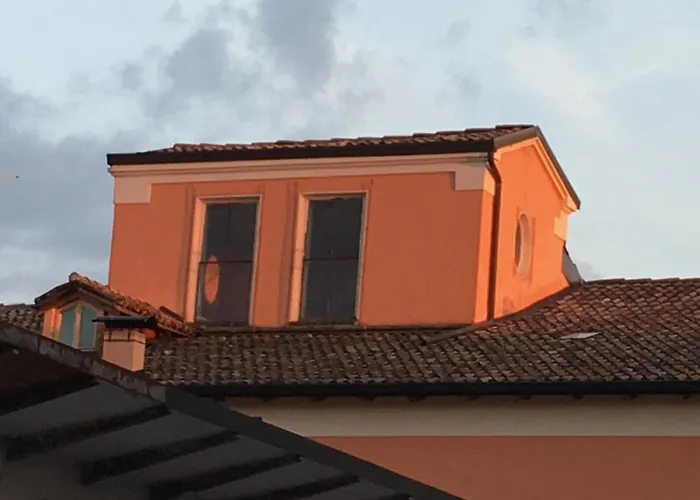 Portale Dei - Room&breakfast 3* Rolo