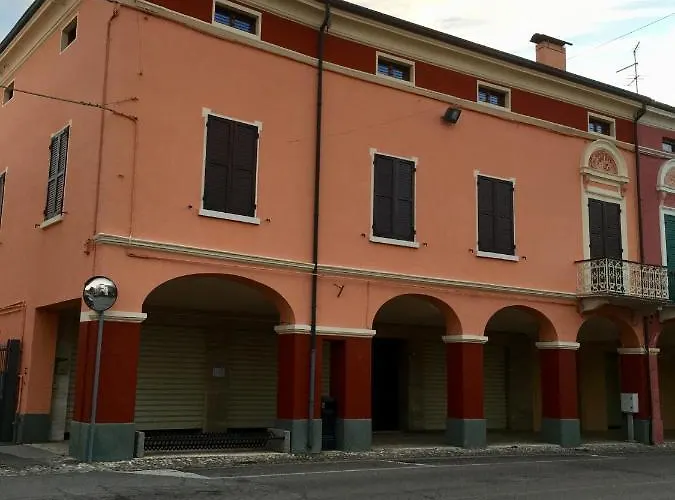 Affittacamere Portale Dei - Room&breakfast Rolo