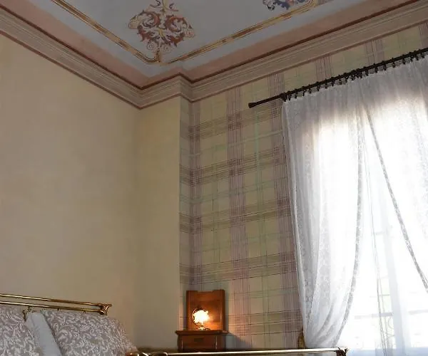 Portale Dei - Room&breakfast Affittacamere Rolo