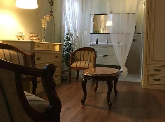 Portale Dei - Room&breakfast 3*